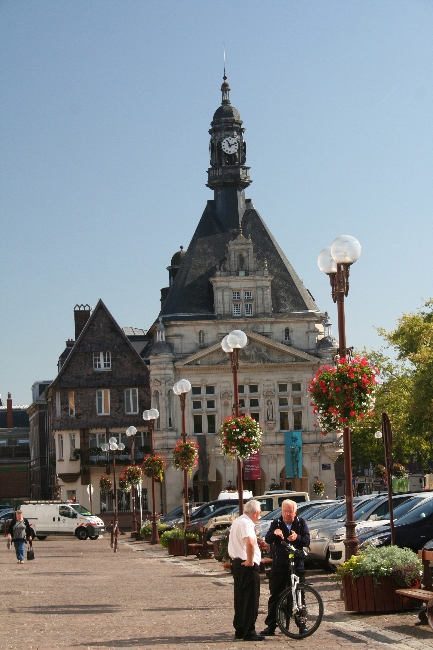 Images/0010 Mouscron Town Hall (near our hotel).jpg